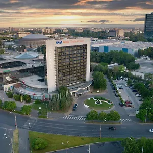 **** Hotel Pullman World Trade Center Rumanía